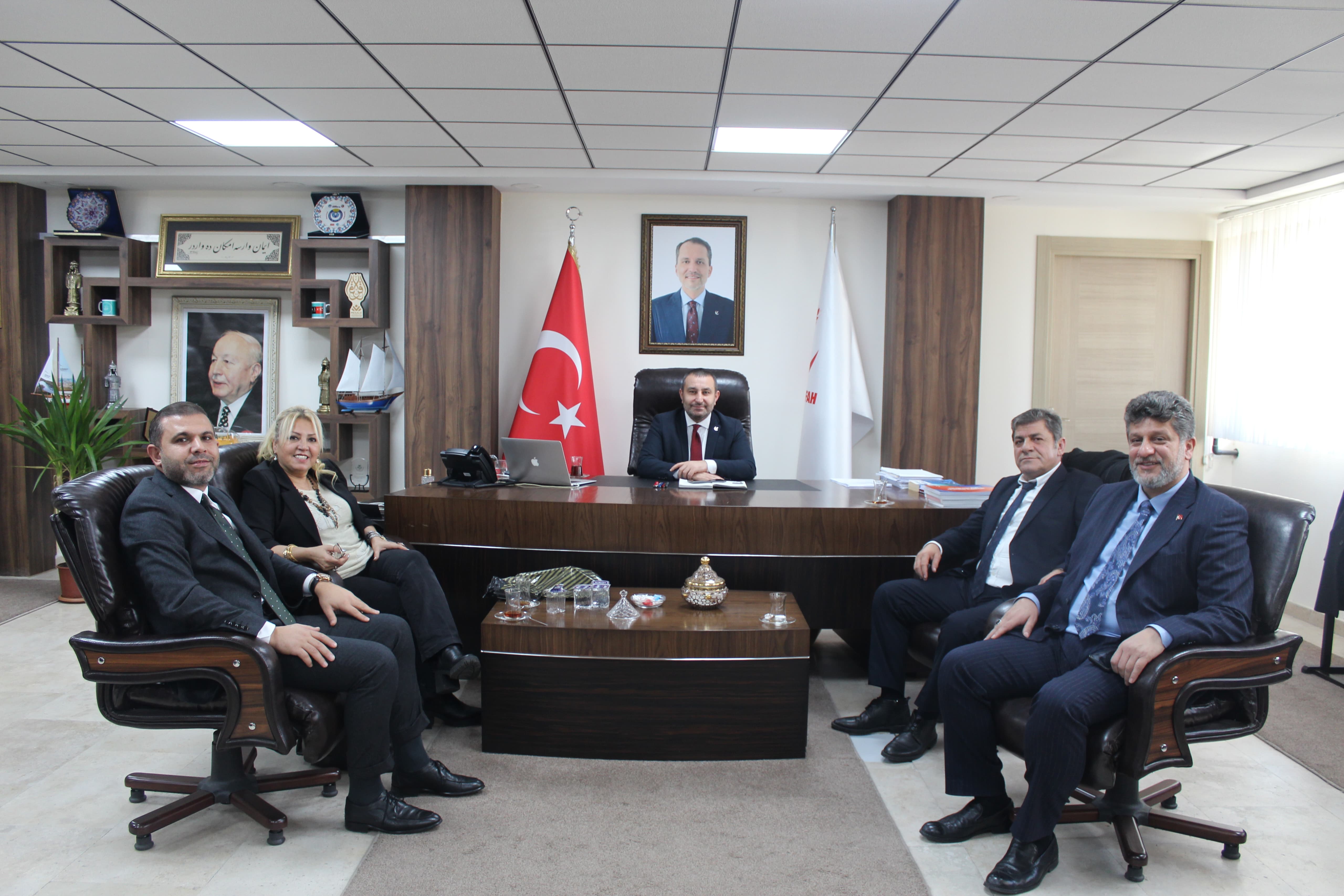 Lider Enerji İş Sendikası Yönetimi, Yeniden Refah Partisi İstanbul İl Başkanı Nuri Özata’yı Ziyaret Etti